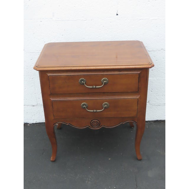 Ethan Allen French Distressed Nightstand End Side Table 6429 For Sale - Image 16 of 18