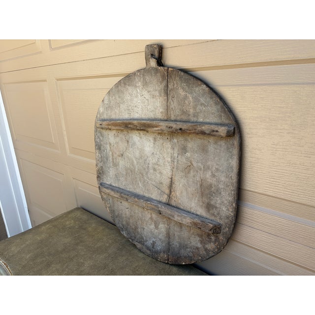 Late 19th Century French Country Rustic Wooden Bread Board For Sale - Image 10 of 12