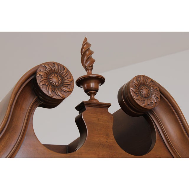 Kittinger Cw-190 Colonial Williamsburg Bombe Chest For Sale - Image 10 of 18