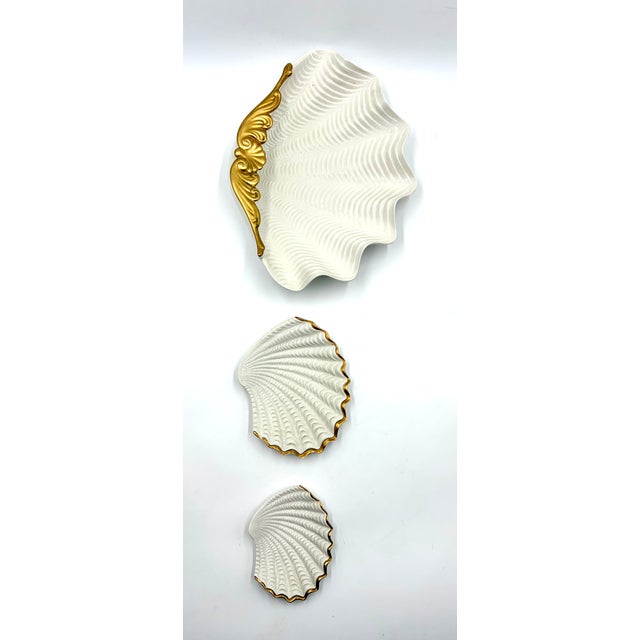 Mid 20th Century Vintage Italian Nesting Porcelain Shell Dishes - Set of Three For Sale - Image 5 of 12