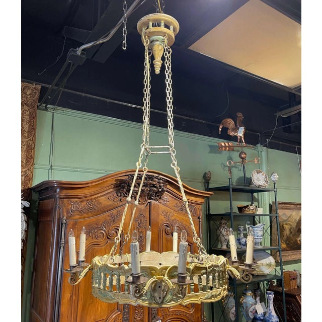 Early 20th Century Early 20th Century French Louis XV Style Painted Wood Eight-Light Chandelier For Sale - Image 5 of 13