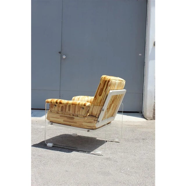 Italian Geometric Velvet and Acrylic Glass Lounge Chair, 1960s For Sale - Image 11 of 12