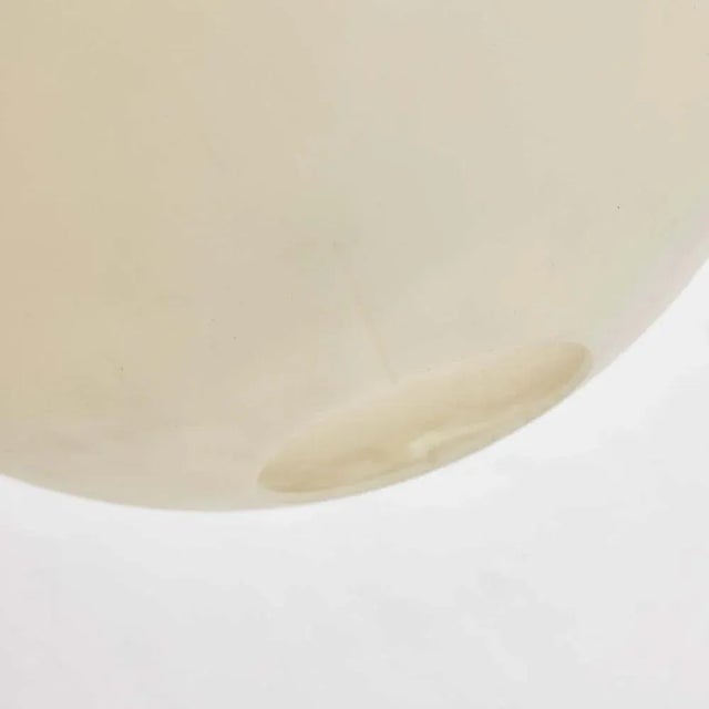 White Pending in Plastic Lamps attributed to Miguel Mila for Tramo, 1970s, Set of 3 For Sale - Image 4 of 7