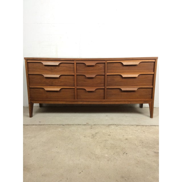 Mid Century Modern Lowboy Dresser With 9 Drawers & Mounted Mirror by Johnson Carper For Sale - Image 12 of 16