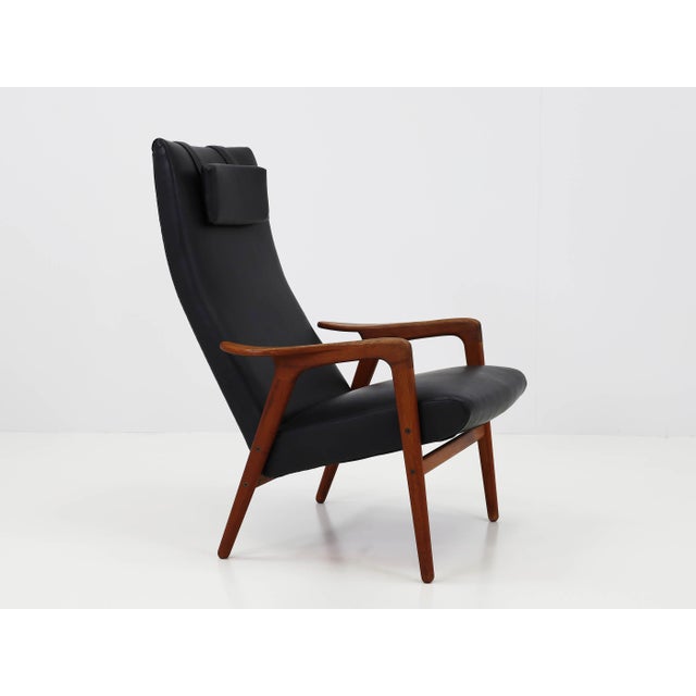 Brutalist Ruster Lounge Chair by Yngve Ekström in Black Leather, Sweden, 1956 For Sale - Image 3 of 13