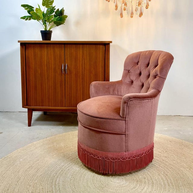 1980s Boudoir Cocktail Chair in Pink Velvet, 1980s For Sale - Image 5 of 10