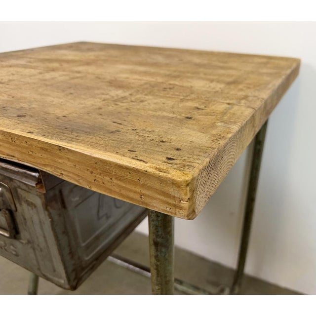 Vintage Grey Industrial Worktable, 1960s For Sale - Image 14 of 18