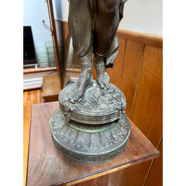 Figural Lady Lamp on Pedestal For Sale In New York - Image 6 of 6