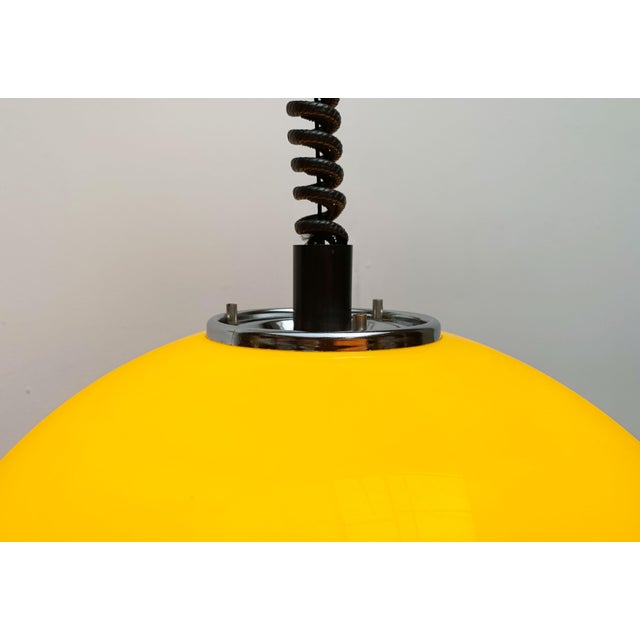 Black Mid-Century Space Age Italian Jolly Pendant Lamp by Luigi Massoni for Guzzini, 1960s For Sale - Image 8 of 18
