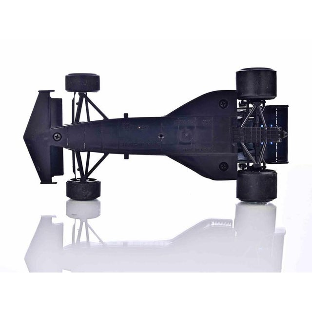 Brabham BT52 Formula One Model Car with Olivetti Livery, Italy, 1970s For Sale - Image 3 of 6