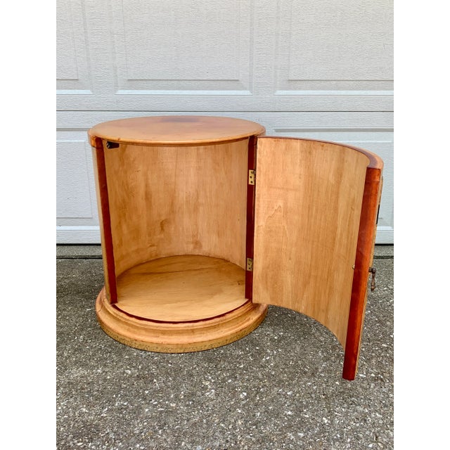 Vintage Trompe l'Oeil Embossed Leather Faux Books Round Side Table For Sale - Image 9 of 13