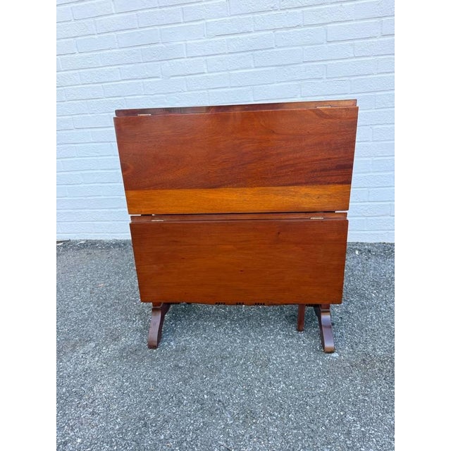 Early 20th Century George III Style Mahogany Two-Tier Drop-Leaf Portable Serving Table For Sale - Image 16 of 16
