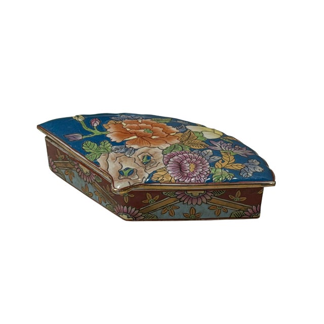Ceramic Vintage Blue Big Flowers Graphic Fan Shape Porcelain Trinket Box For Sale - Image 7 of 9