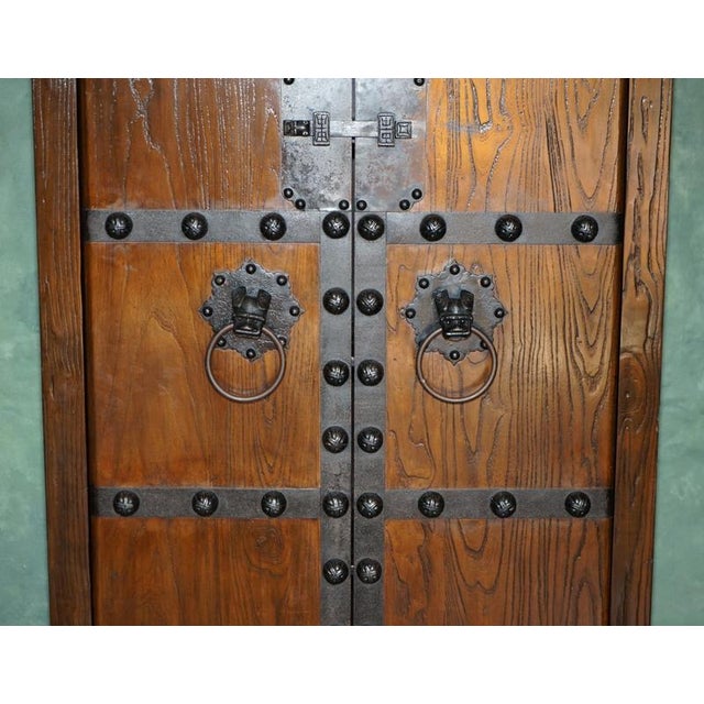 Antique Korean Elm Jang Cabinet with Iron Mounts, 1900 For Sale - Image 4 of 18