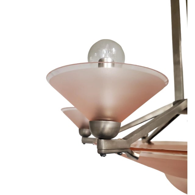 1930s French Pink Art Deco Nickeled Bronze Chandelier With Large Central Coupe + 6 Cups For Sale - Image 9 of 12