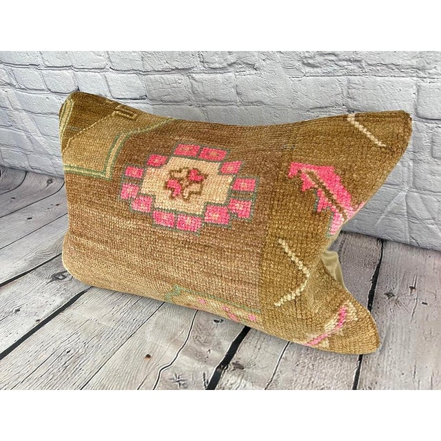 Vintage Pillow Case Turkish Rug Pillow Decorative Rug Pillow Dry cleaning only. PILLOW INSERT IS NOT INCLUDED