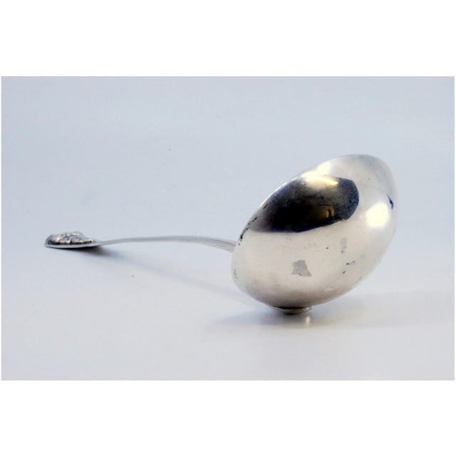 Metal Silver Sauce Spoon with Crimped Handle and Raised Palmettes For Sale - Image 7 of 10