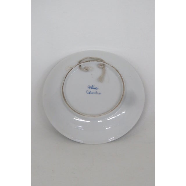 Porcelain Blue and White Small Plate 4619b For Sale In Miami - Image 6 of 11