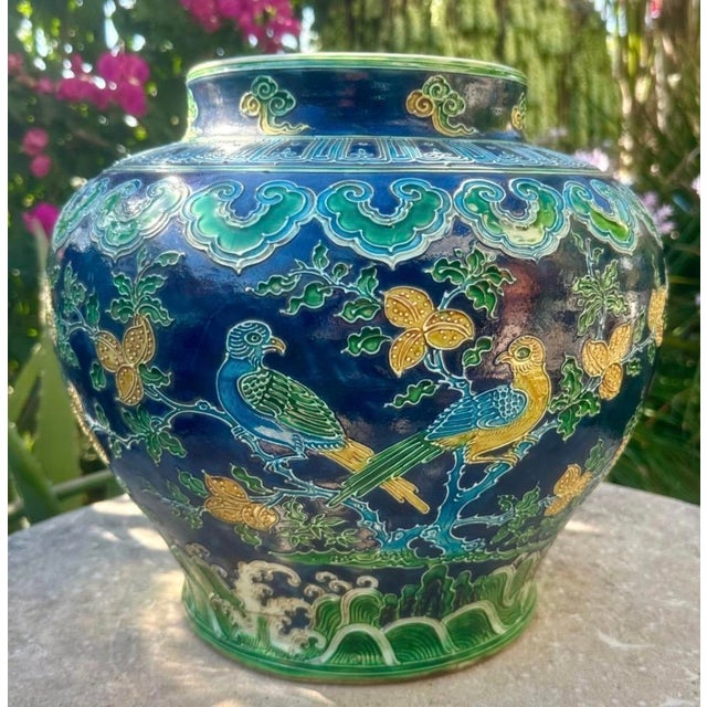 Rare Ming Dynasty Fahua Ware Globular Jar /Vase Vibrant Bird & Flower Motif For Sale - Image 4 of 18