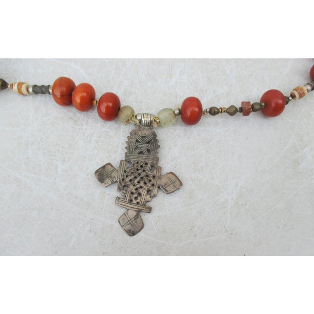 Late 20th Century Ethnic Assembled Amber and Glass Necklace For Sale - Image 5 of 6