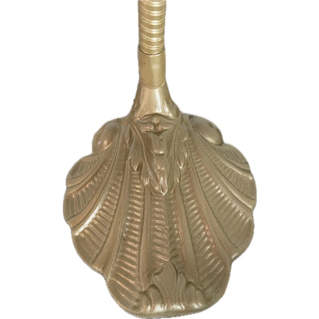 Chinoiserie Vintage Flexible Gold Scallop Desk Lamp For Sale - Image 3 of 7