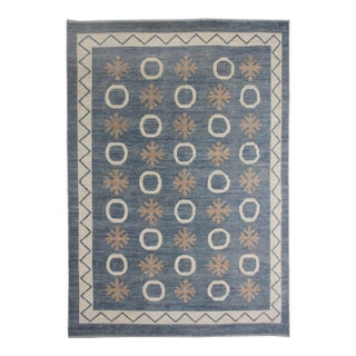 Hand-Knotted Modern Rug. 8'3" X 10'5" For Sale