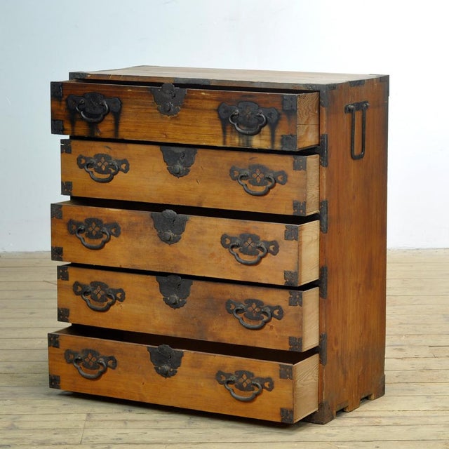 Japanese Tansu Chest of Drawers, 1870 For Sale - Image 4 of 15