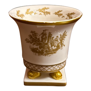 Cache Pot