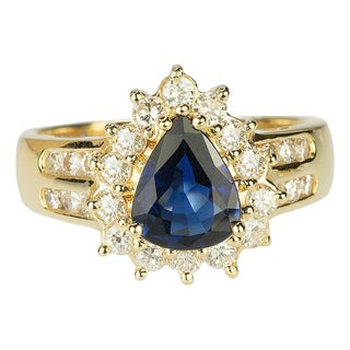 Late 20th Century Pear Shape Sapphire Ring, Size 7.5 For Sale