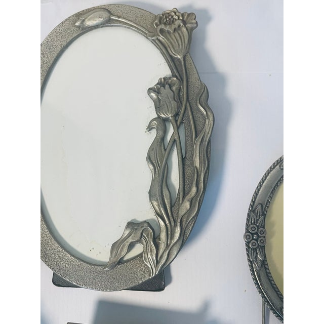 4 antique and vintage photo frames, the last one in images - Art Deco silverplate frame.