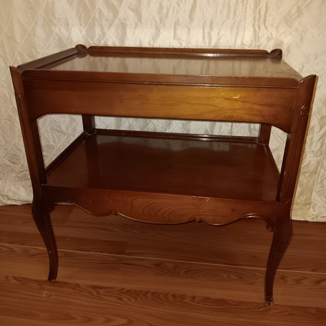 Wood Pair of Vintage Imperial End Tables/Nightstands Made in Grand Rapids Michigan For Sale - Image 7 of 12