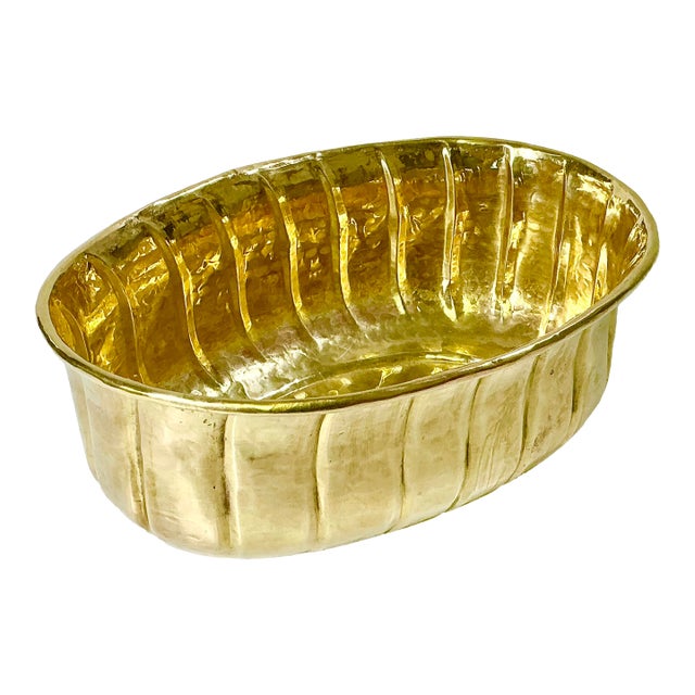 Mid-Century Boho Chic Arts & Crafts Hollywood Regency Fluted Oval Brass Planter. For Sale