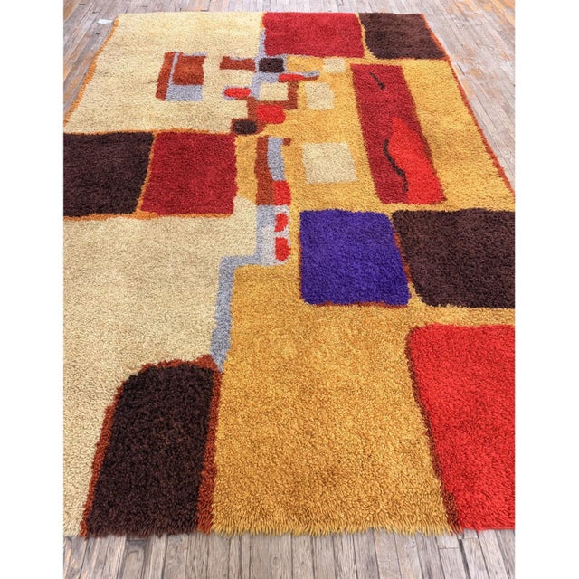 1920s Multicolor Geometric Modern Antique European Art Deco Room Sized Wool Rug For Sale In New York - Image 6 of 6