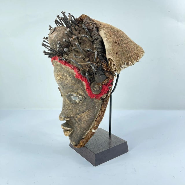 Early 20th Century Kongo Wood Mask For Sale - Image 4 of 7