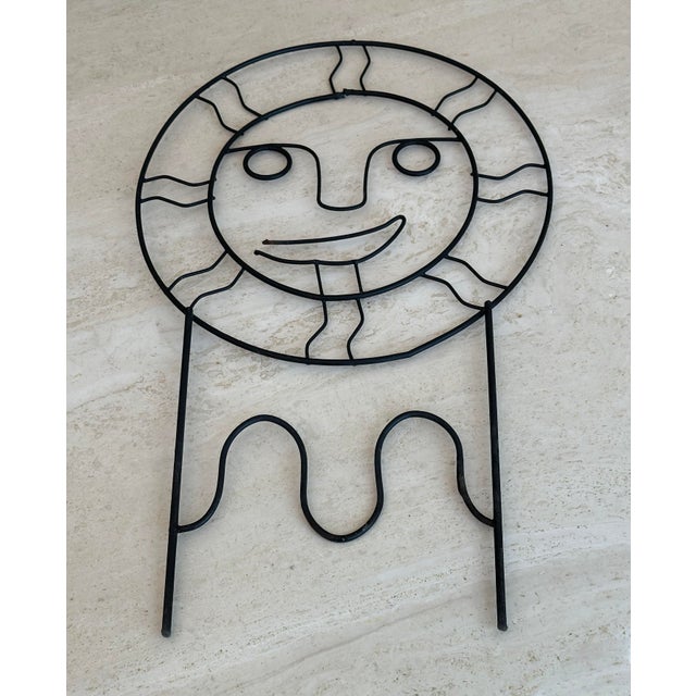 Mid-Century Modern Mid-Century Modern Black Wire Sun Face Wall Sculpture – Abstract Contoured Metal Art For Sale - Image 3 of 5