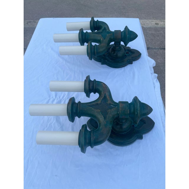 Early 20th Century Pair of American Empire Trident Castle Sconces in Patinated Bronze For Sale - Image 5 of 13