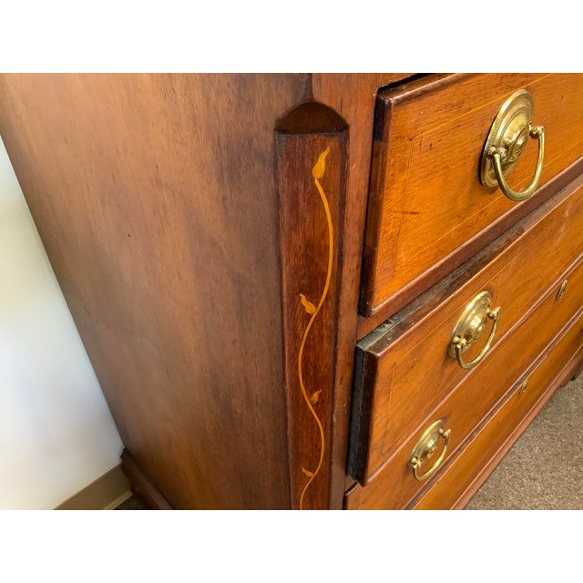 Late 18th Century Chippendale Chest For Sale - Image 16 of 17
