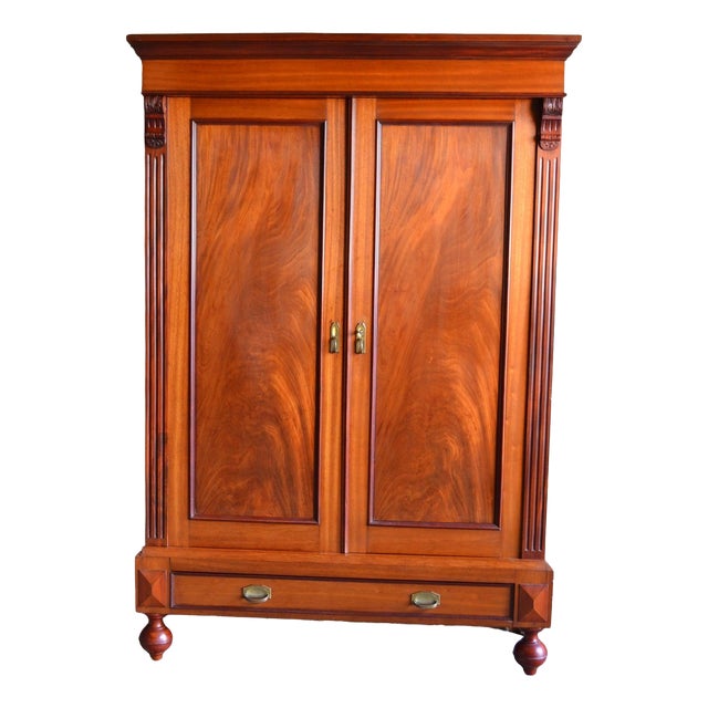 Antique Cabinet in Mahogany For Sale