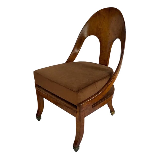 English Regency Wood Spoon Back Chair in the Style of Michael Taylor for Baker For Sale