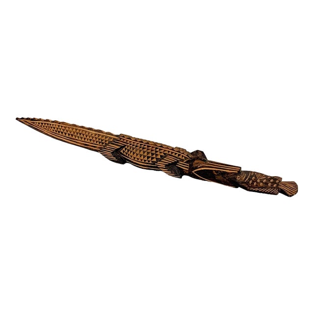 Vintage African Tribal Crocodile Wood Carved Sculpture - 19" For Sale