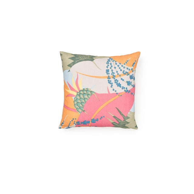 Textile Schumacher Ananas Pillow in Tropical For Sale - Image 7 of 7