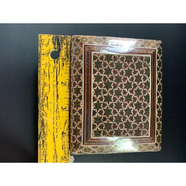 Wood Persian Geometric Inlay Khatamkari Wood Trinket Box Lidded Rectangle For Sale - Image 7 of 9