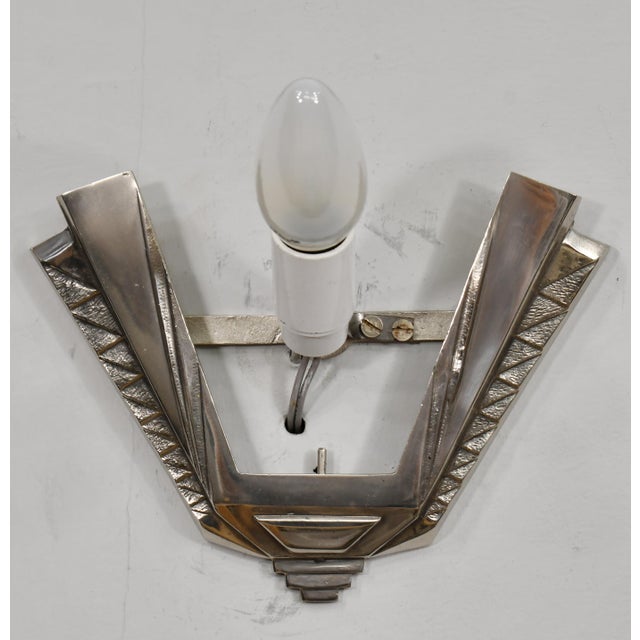 Transparent Pair of Petitot & Muller Freres French Art Deco Stepped Geometric Wall Sconces 1930s . 2 Pair Available For Sale - Image 8 of 12