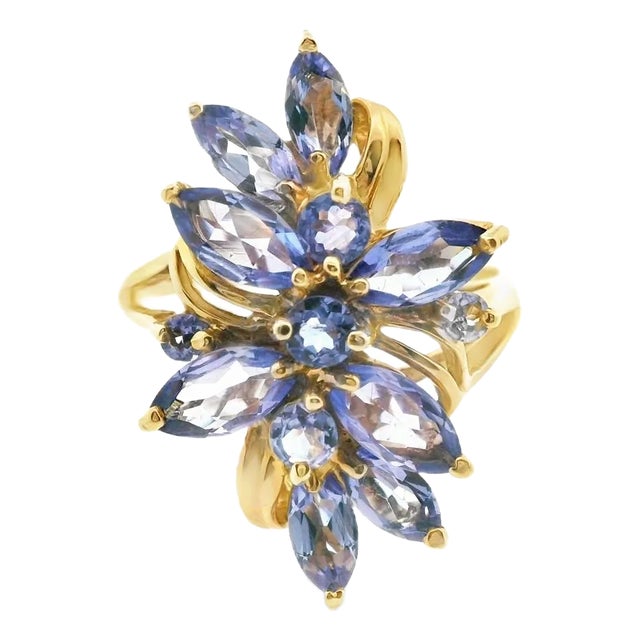 1990s 14k Yellow Gold Tanzanite Cluster Ring, Size 8 For Sale
