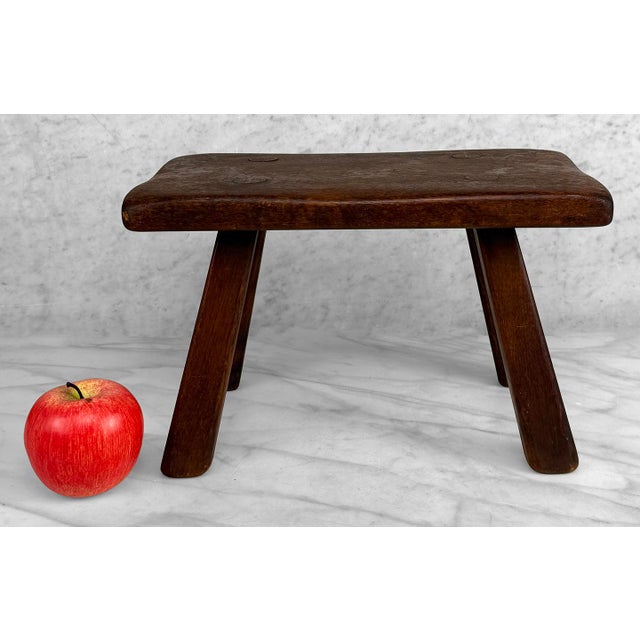 - Pairs Nicely with Many Traditional and Eclectic Interior Styles - Designed by Cushman “Colonial Creations” (USA) - Solid...