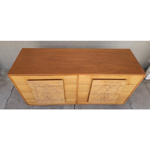 Mid-Century Modern Hawaiian Style Dresser With Relief Carved Tropical Foliage 1950's For Sale - Image 4 of 18