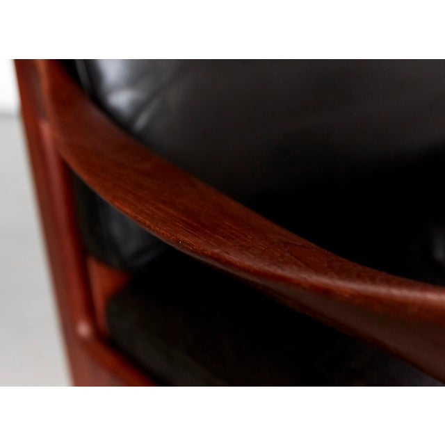 Mid-Century Modern Easy Chair by Illum Wikkelsø for Niels Eilersen, 1960s For Sale - Image 14 of 15
