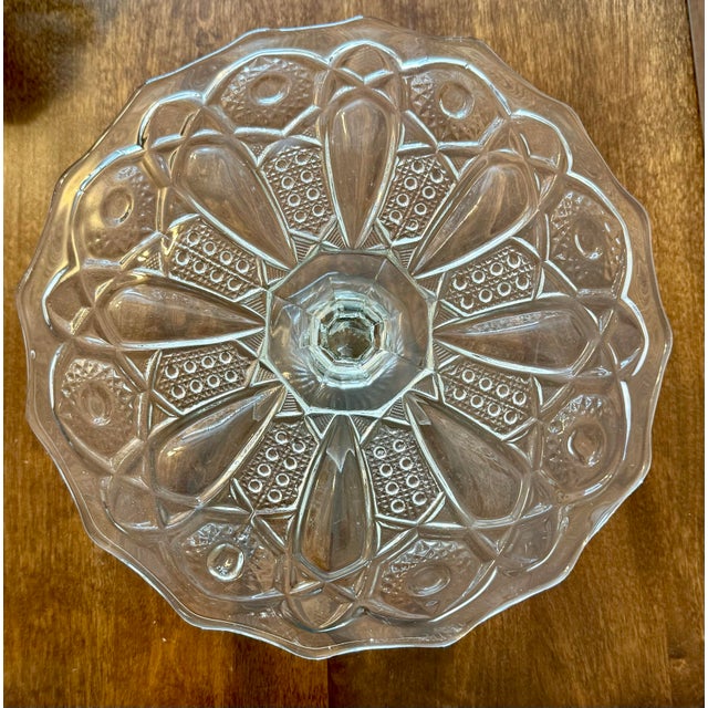 L E Smith Heritage Collection “Quintec” Pattern Pedestal Cake Stand For Sale - Image 11 of 12