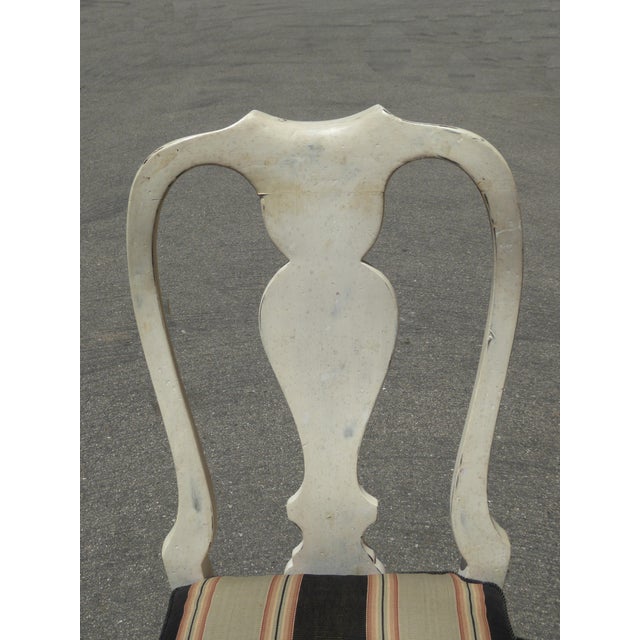 Vintage French Country White Distressed Dining Chairs ... (640 x 640 Pixel)