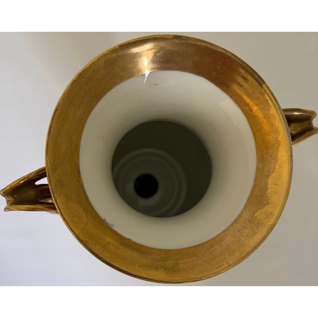 19th Century French Old Paris Gilt Porcelain Swan-Handle Urn Vases – Pair For Sale - Image 10 of 16